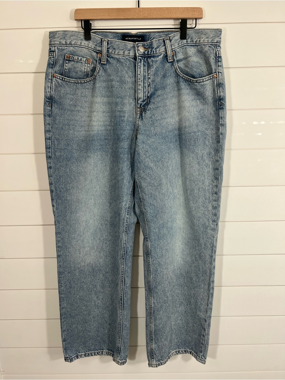 Aeropostale Low Rise Baggy Jeans Women’s 14 Short Light Wash Wide Leg Denim